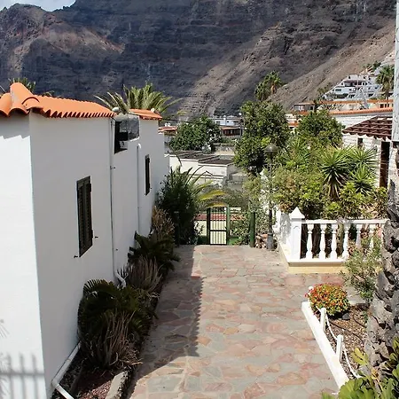House Oasis Raj By World