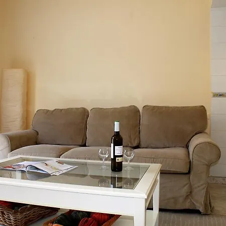 House Oasis Raj By World شقة *