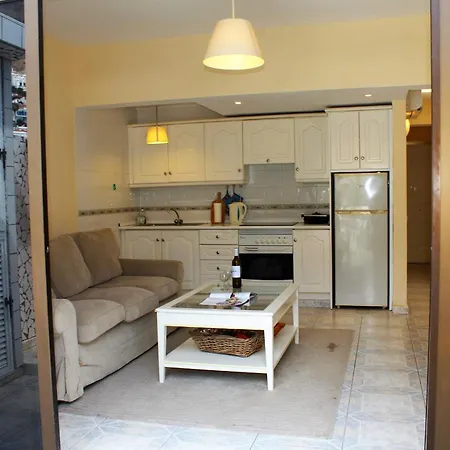 House Oasis Raj By World *